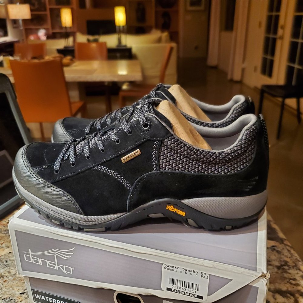 NEW IN BOX Black Dansko Suede Waterproof Hiking Sneakers Size 6 EU 36  P…